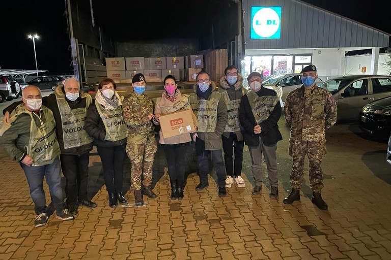 l’Esercito nella provincia Bat per la giornata Nazionale della Colletta Alimentare