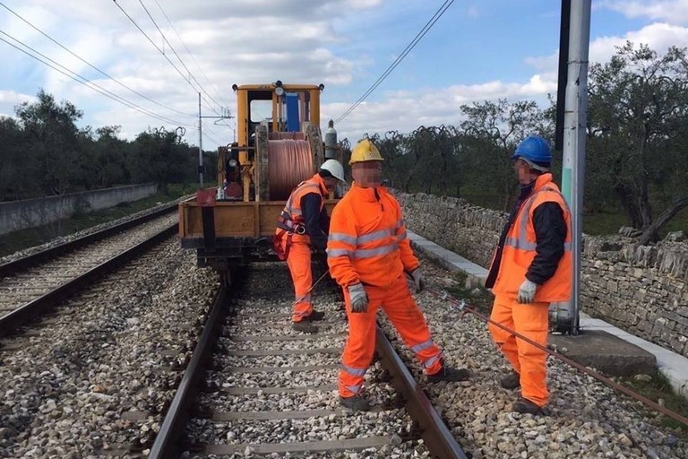 lavori sulla linea della Ferrotramviaria