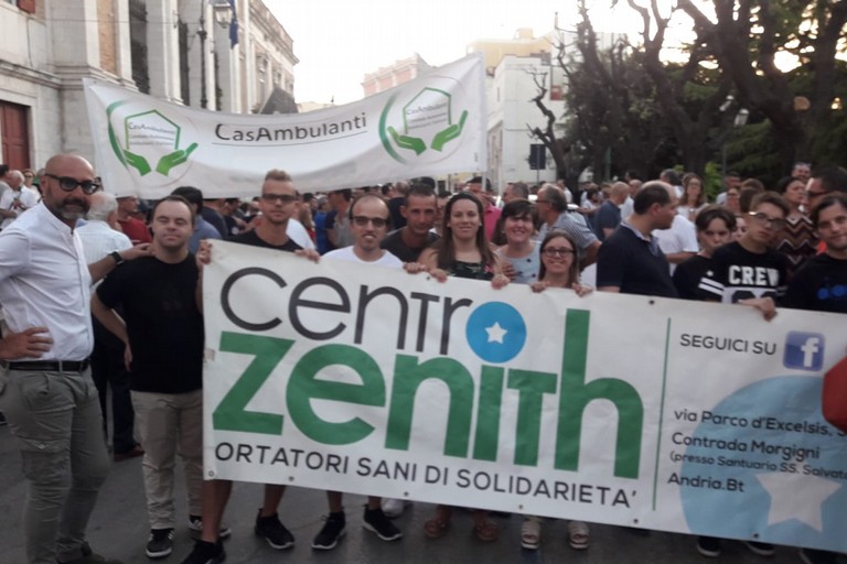 i ragazzi/e del Centro Zenith di Andria