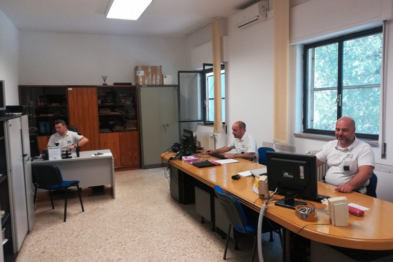 agenti della Squadra del Pronto Intervento della Polizia Locale di Andria