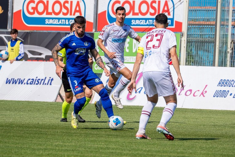n. <span>Foto Fidelis Andria</span>