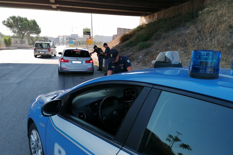 controlli della Polizia di Stato