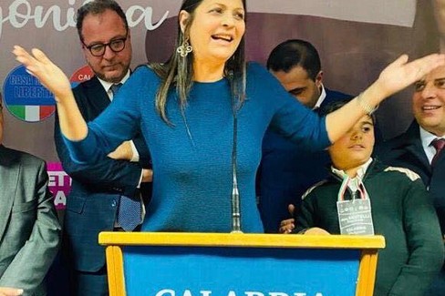 Jole Santelli