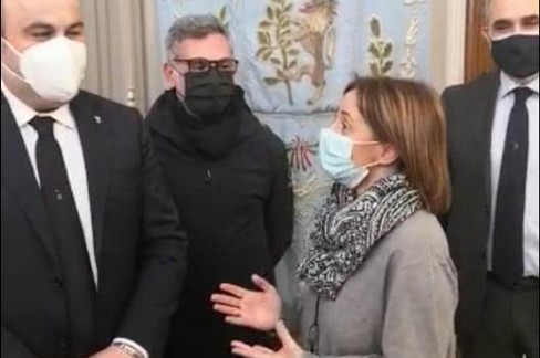 Il Sindaco Bruno con i vertici dell'Associazione Città dell'Olio