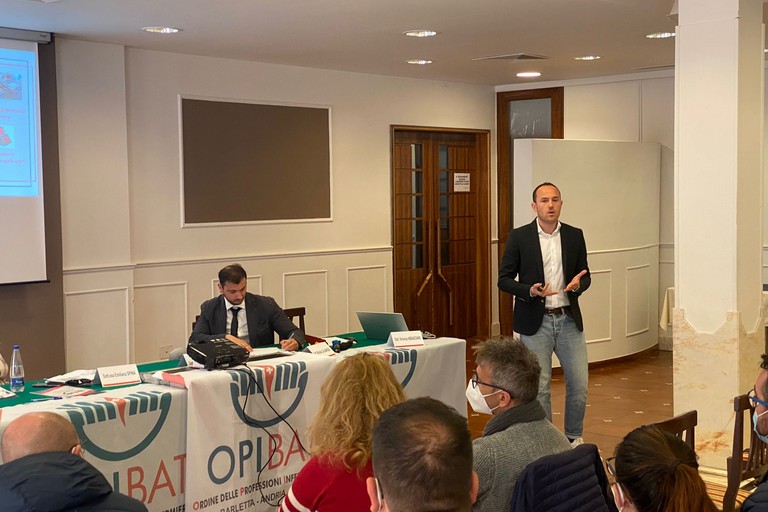 Convegno medico scientifico all'hotel Ottagono di Andria