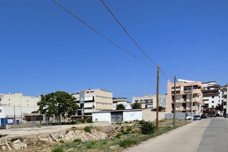 Nuova antenna/ripetitore in via Pericle