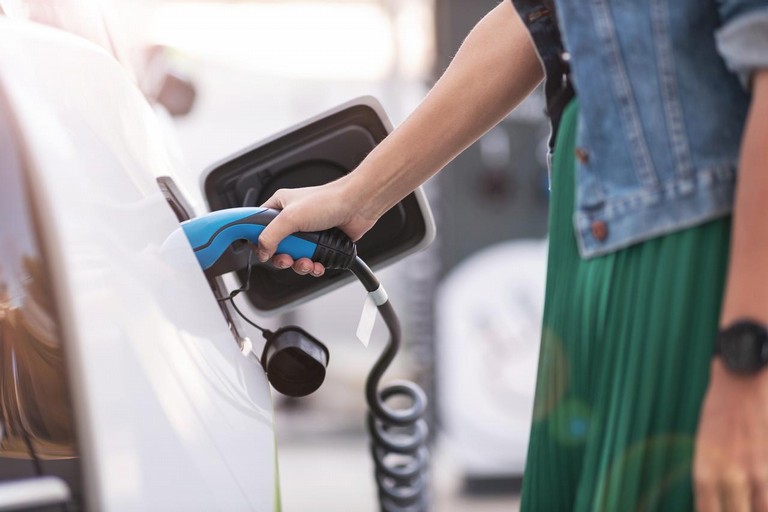 ricarica auto elettriche