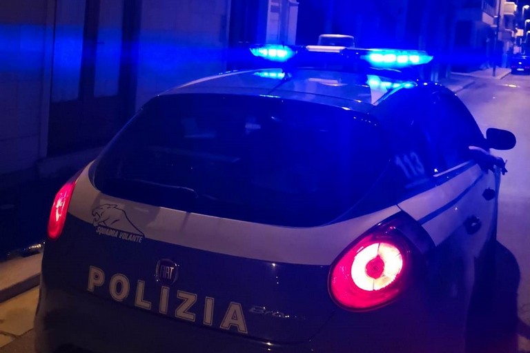 volanti della Polizia di Stato