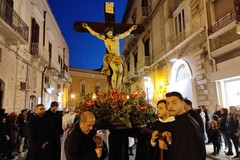 Pasqua 2023: fede e tradizione nel Venerdì della processione dei Misteri