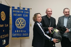 Solidarietà verso i senzatetto: primo atto del gemellaggio fra i Rotary di Andria e Avezzano