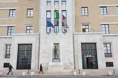 La Regione Puglia non concederà più patrocini ad iniziative che non rispettano la parità di genere