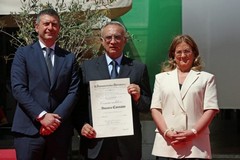 Vincenzo Cassano insignito dell'onorificenza di Commendatore "al Merito" della Repubblica