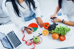 Perché un Master in Nutrizione è la scelta ideale per medici, biologi e dietisti