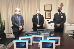 La LILT della provincia Bat dona 10 tablet all'Asl Bt per accorciare le distanze con i degenti