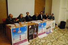 Fiera d'Aprile 2014: il centro storico si colora di bordò