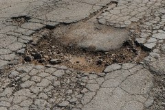 Degrado in contrada Chiancarulo, i residenti protestano e intervengono dal Comune