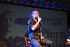 Pelù: «Il ribelle è uno che pensa con la propria testa»
