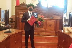 Tesi di laurea telematica in sala consiliare: è Gianpaolo Vito Brescia il primo laureando