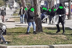 Gli studenti dell’ "Industriale" puliscono le strade per un’azione di Cleanup