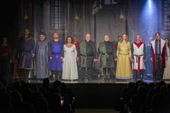 In scena ad Andria "Mission Camelot-il candidato re"
