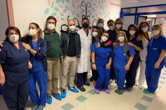 L'Associazione Ideazione dona cuscini per l’allattamento e federe usa e getta all' Ostetricia e Ginecologia del "Bonomo" di Andria