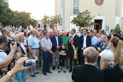 Piazza SS. Trinità viene riconsegnata alla città