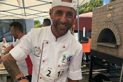 Pizza gourmet "d'oro" per il pizzaiolo andriese Nicola Pistillo al 2 campionato Internazionale del Mediterraneo