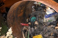 Terreno incolto di via Marche scambiato per una discarica: ancora degrado nel quartiere Monticelli
