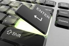 "30 anni di internet. Uno sguardo critico verso il futuro"