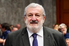 Michele Emiliano ad Andria per presentare il suo libro "L'Alba di San Nicola"