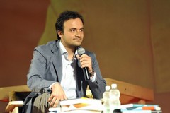 Paolo Di Paolo presenta "Una storia quasi solo d'amore"