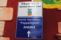 Degrado azienda Papparicotta, Cgil: “Non è tollerabile, bisogna contrastare la xylella”