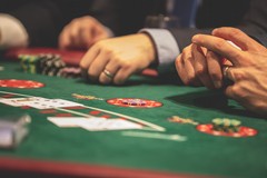 Gioco d'Azzardo e ricerca: il gioco nell'era del web e dei social media