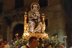 Processione notturna 2026: il ritorno del simulacro della Madonna dei Miracoli ad Andria