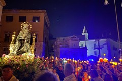 Andria si stringe attorno alla sua Patrona, ecco il programma della processione notturna della Madonna dei Miracoli