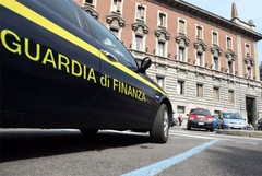 "Danno da tangente", appartamento e denaro sequestrati all'ex Assessore all'Ambiente