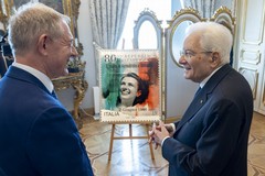 Festa della Repubblica: francobolli celebrativi per gli 80 anni della fondazione e del voto alle donne