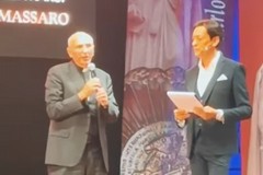 Al vescovo andriese Giovanni Massaro riconoscimento nel premio internazionale Carlo I D'Angiò