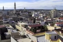 Gli auguri "sorridenti" di AskTV con un video di Andria sul web