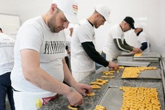 Don Riccardo Agresti a Bisceglie al seminario "Carcere: Professioni a Confronto"