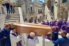 Andria saluta mons. Agostino Superbo: celebrati i funerali - FOTO