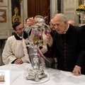 La salma di Mons. Calabro nella chiesa di San Domenico
