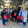 Donati panettoncini ai degenti della Pediatria del  "Lorenzo Bonomo " di Andria