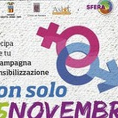 Antiviolenza: un selfie col "braccialetto del rispetto "