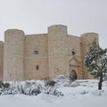 Castel del Monte in bianco con 30 cm di neve