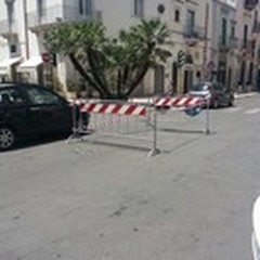 Avvallamento in via Bovio: zona transennata in attesa dei tecnici AqP
