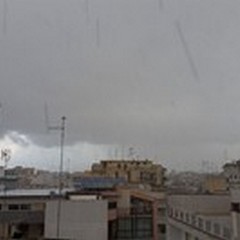 Prima neve in Città: Castel del Monte già imbiancato