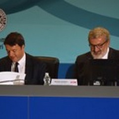 Patto per il Sud, l'impegno di Renzi: 2 miliardi per la Puglia