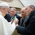 La storia di due sacerdoti di Andria arriva sulla pagina Facebook della CEI