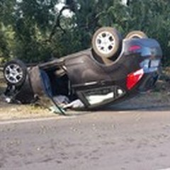Incidente sulla "Andria-Bisceglie ": auto ribaltata, coniugi feriti